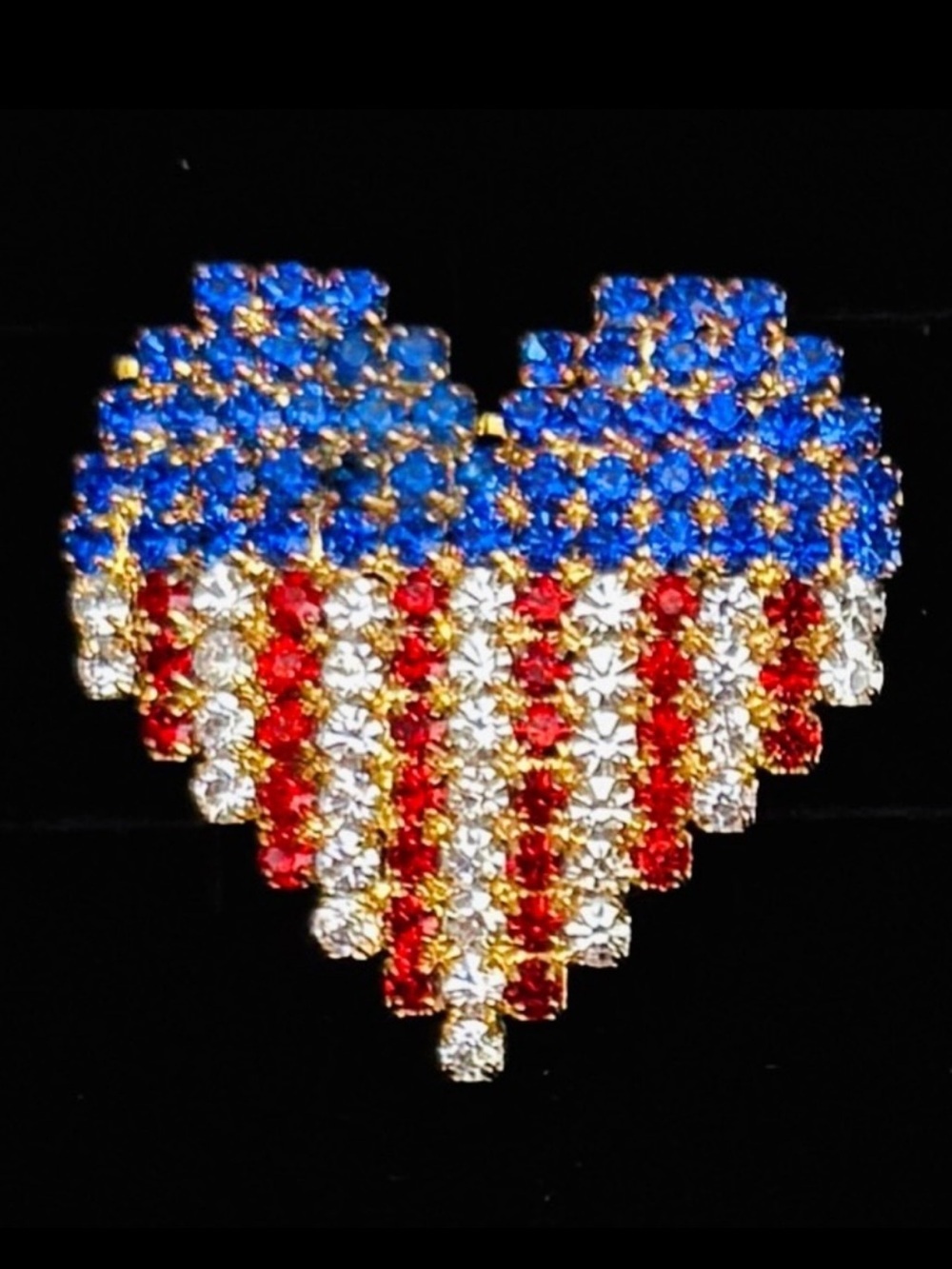 Vintage goldtone, red white and blue American flag heart Brooch